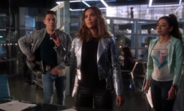 Подстава демона Мейзикин и сближение Хлои и Пирса – фото из 19 серии 3 сезона сериала Люцифер Подстава демона Мейзикин и сближение Хлои и Пирса – фото из 19 серии 3 сезона сериала Люцифер